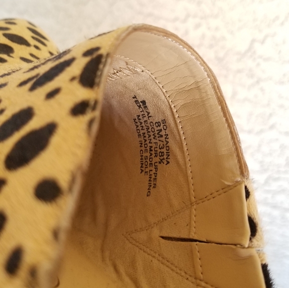 SOLE SOCIETY REAL COW FUR WIDE HEELS/MULES - Picture 4 of 7